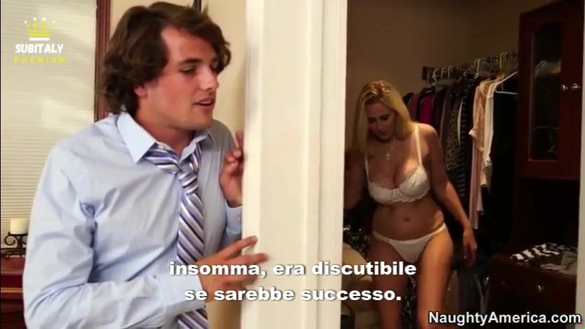 Premium Julia Ann – Il sogno di ogni ragazzo scoparsi una milf cosi Sub ita